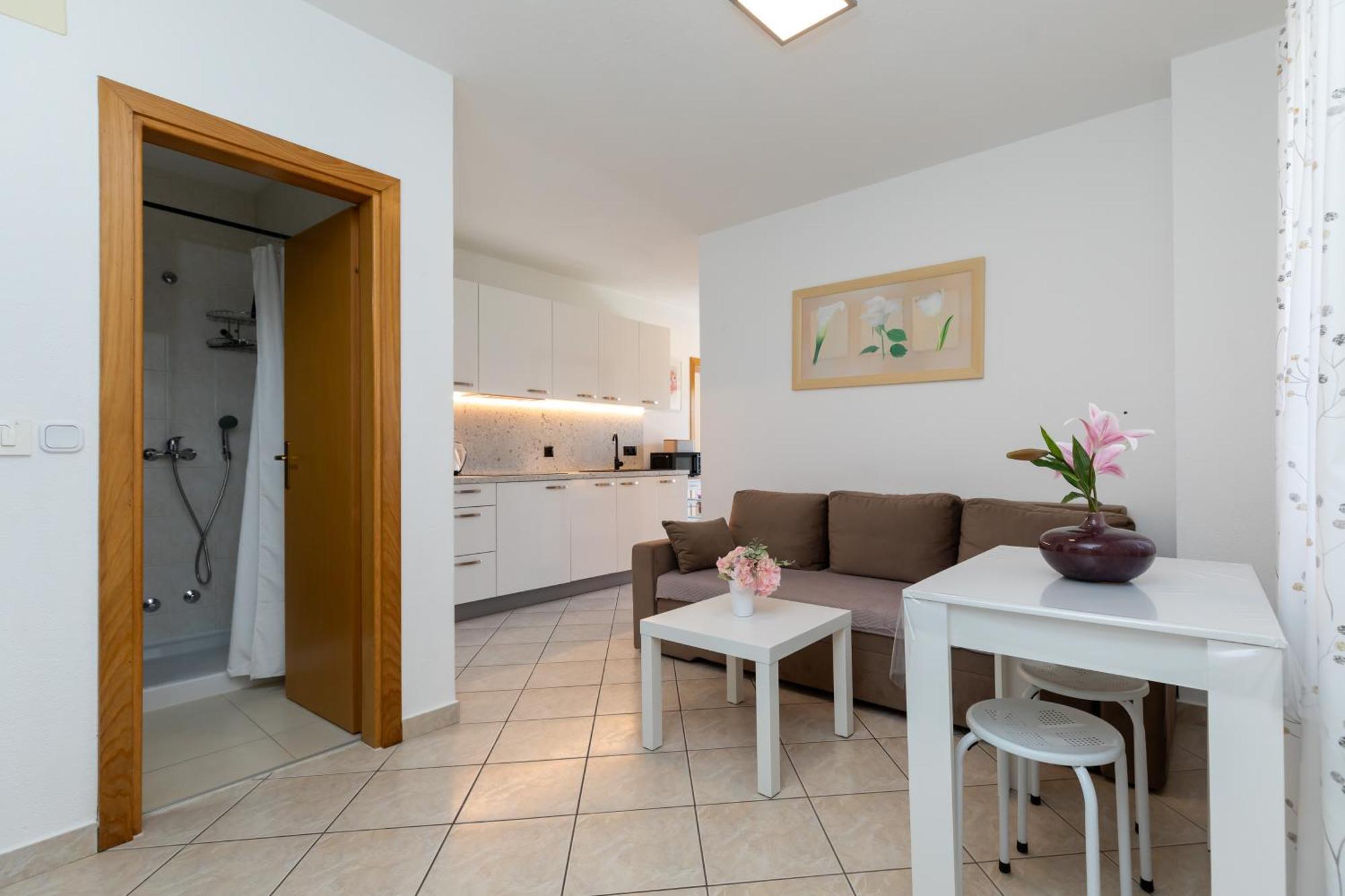 Apartments Lidija Matosevic Porec Ngoại thất bức ảnh